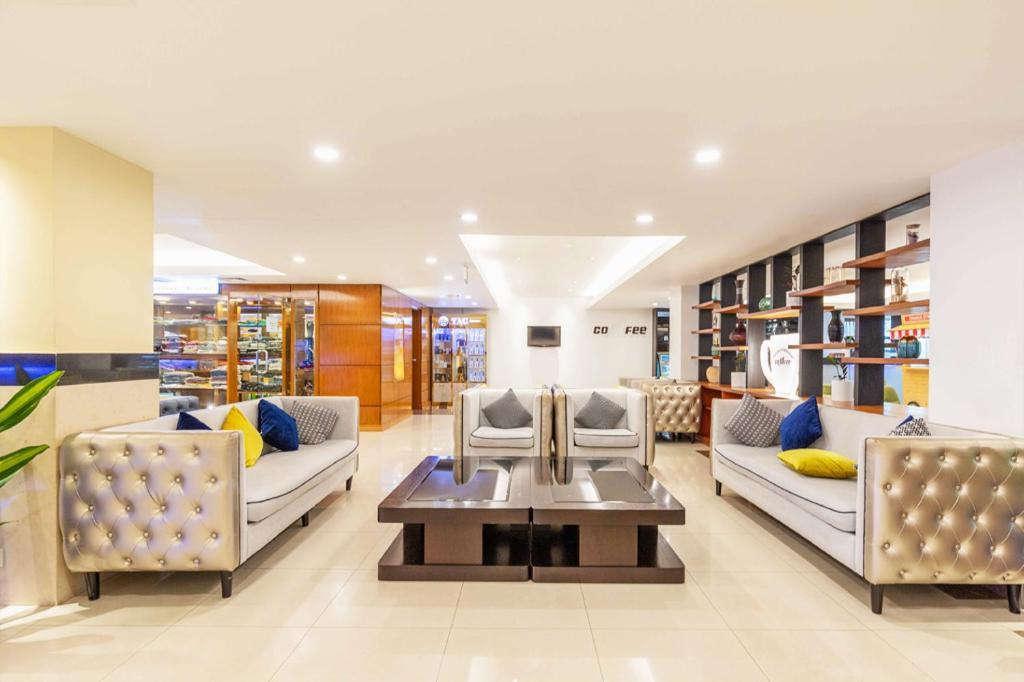 Dhaka Regency Hotel & Resort エクステリア 写真