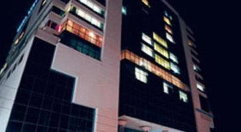 Dhaka Regency Hotel & Resort エクステリア 写真